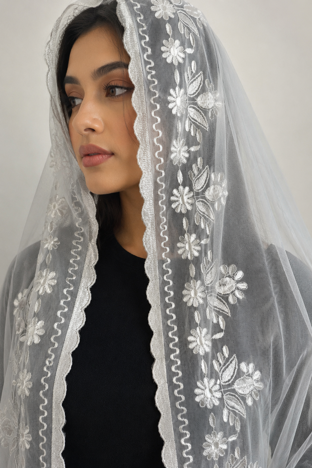 Laila Ivory Lace Scarf
